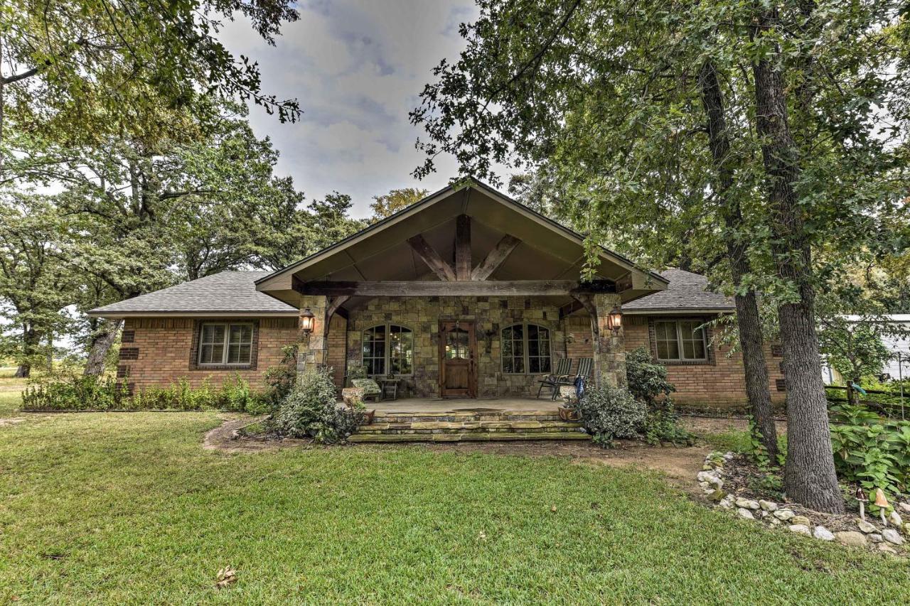 Kingston House With Fire Pit, Short Walk To Lake! Exterior photo